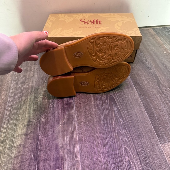 Sofft women’s Naisbury 2 Italian leather slip on shoe sz 6.5 - Picture 6 of 6